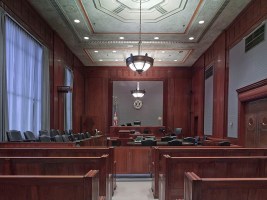 courtroom-898931_640-1